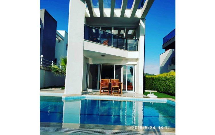 Luxury villa holiday in Kusadasi Turkey